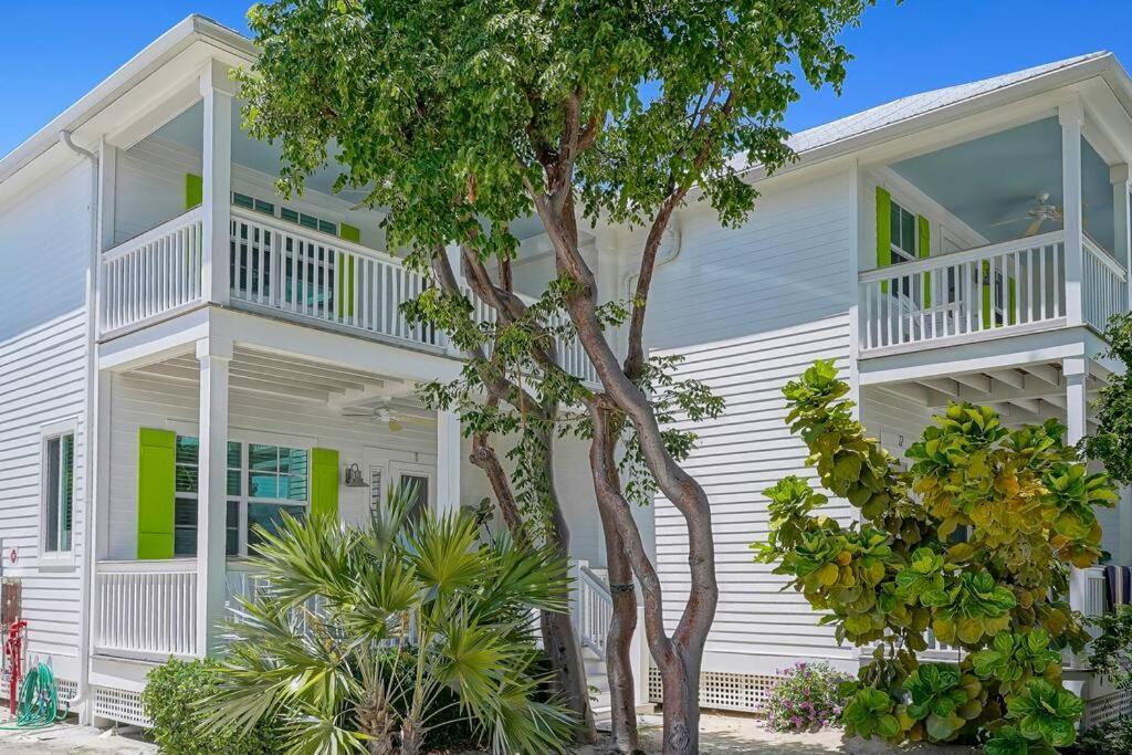 3 Lux Ensuites Walk Boat Island Islamorada