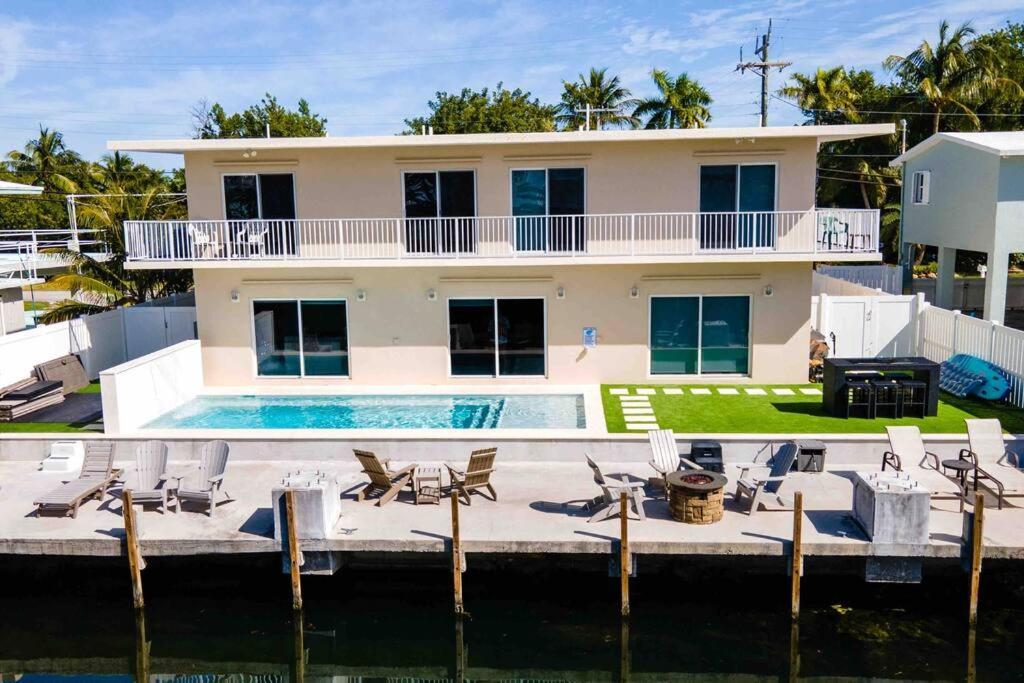 Unity & Autonomy 2 Sides A Duplex & 70' Dock Islamorada