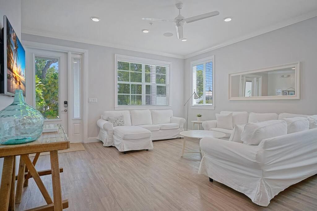 Holiday home 3 Lux Ensuites Walk Boat Island Islamorada