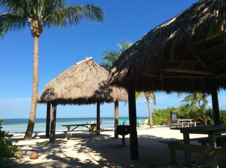 Holiday home Unity & Autonomy 2 Sides A Duplex & 70' Dock *