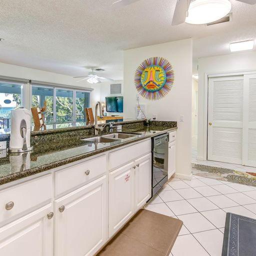 Little Bay Compound Islamorada