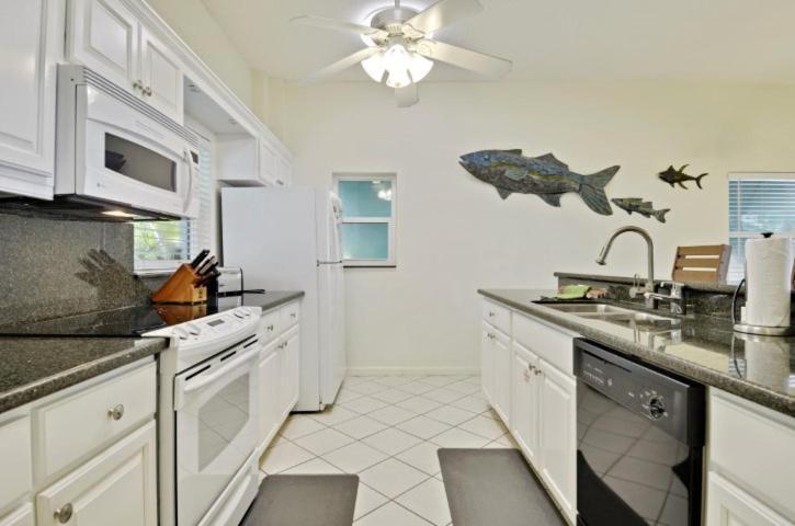 Little Bay Compound Holiday home *
