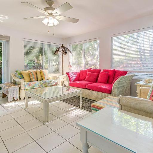 Little Bay Compound Islamorada