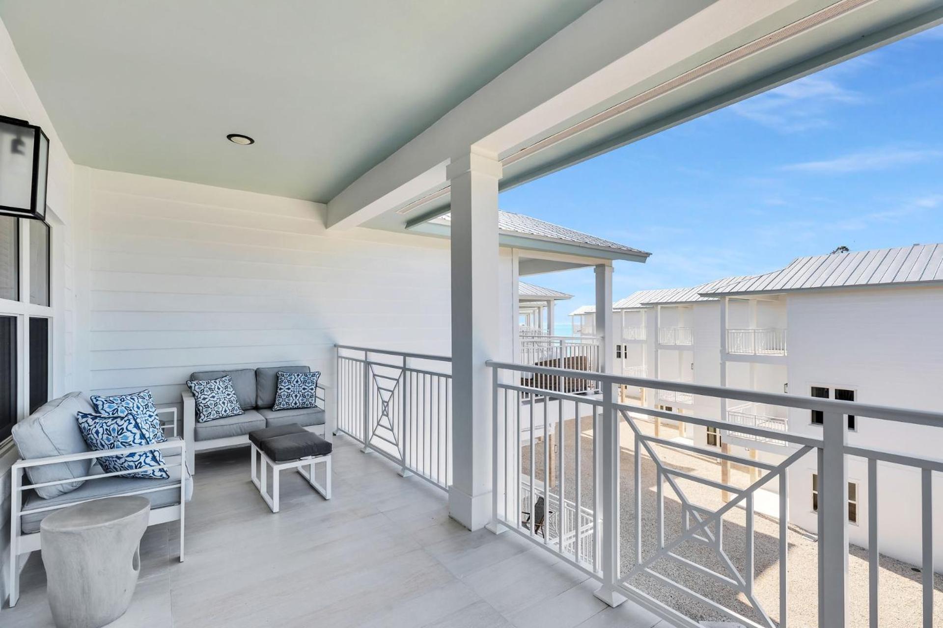 Holiday home Home, Ocean Views, Playroom, Near Tiki Bar, Pool, And Boat Dockage, Ultimate Keys Getaway