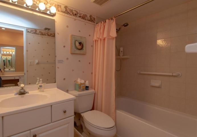 Apartment Beautiful With Panoramic Views Of The Atlantic Ocean, Islamorada