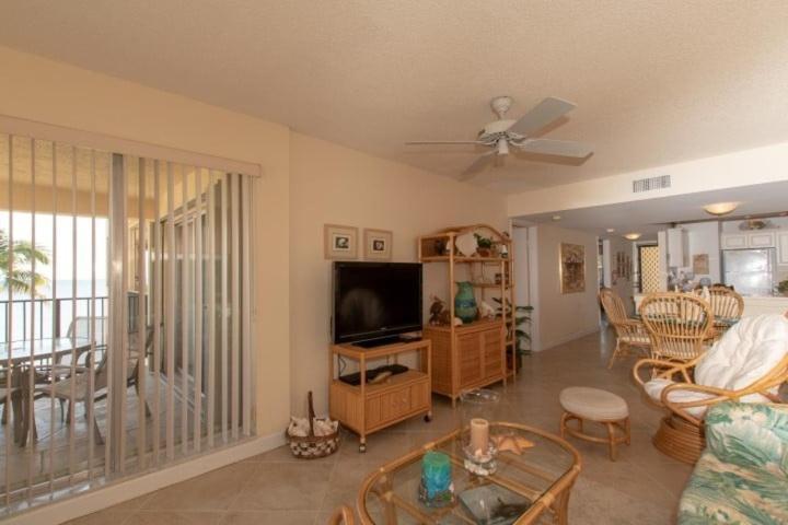 Apartment Beautiful With Panoramic Views Of The Atlantic Ocean, Islamorada
