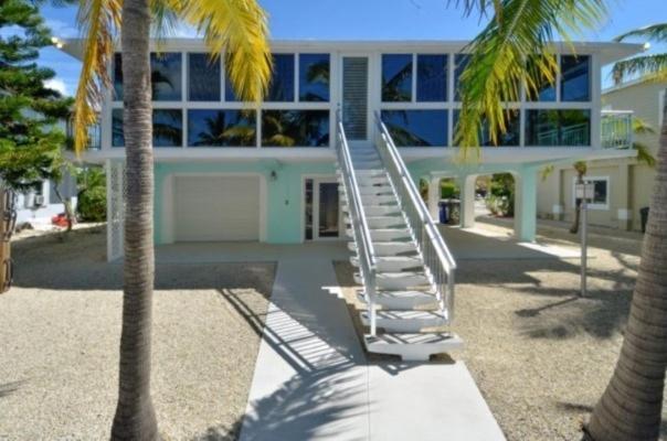 Beautifully Remodeled Roomy Single Family Stilt Home, * Islamorada