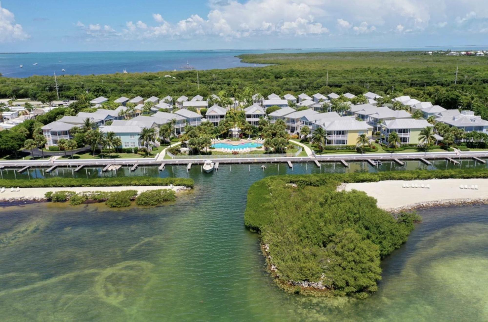 Anglers Reef 2br 3ba Oceanview In Gated Community With Style Pool, Private And Marina *