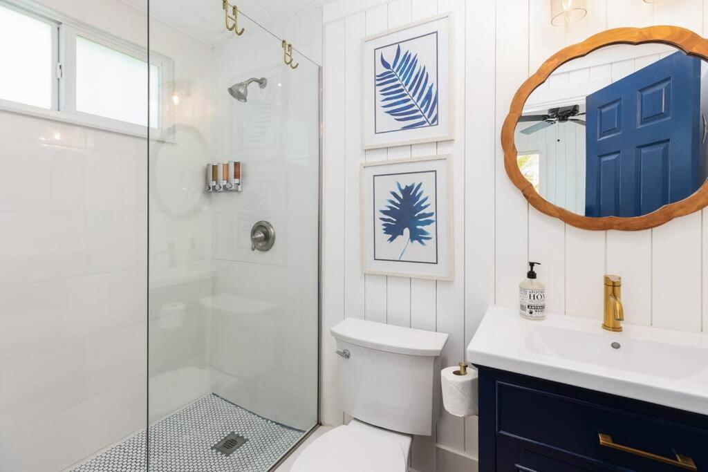 Hidden Gem Duplex In Heart Of Sleeps 8 Islamorada