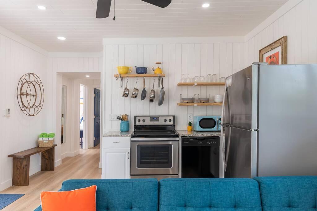 Holiday home Hidden Gem Duplex In Heart Of Sleeps 8