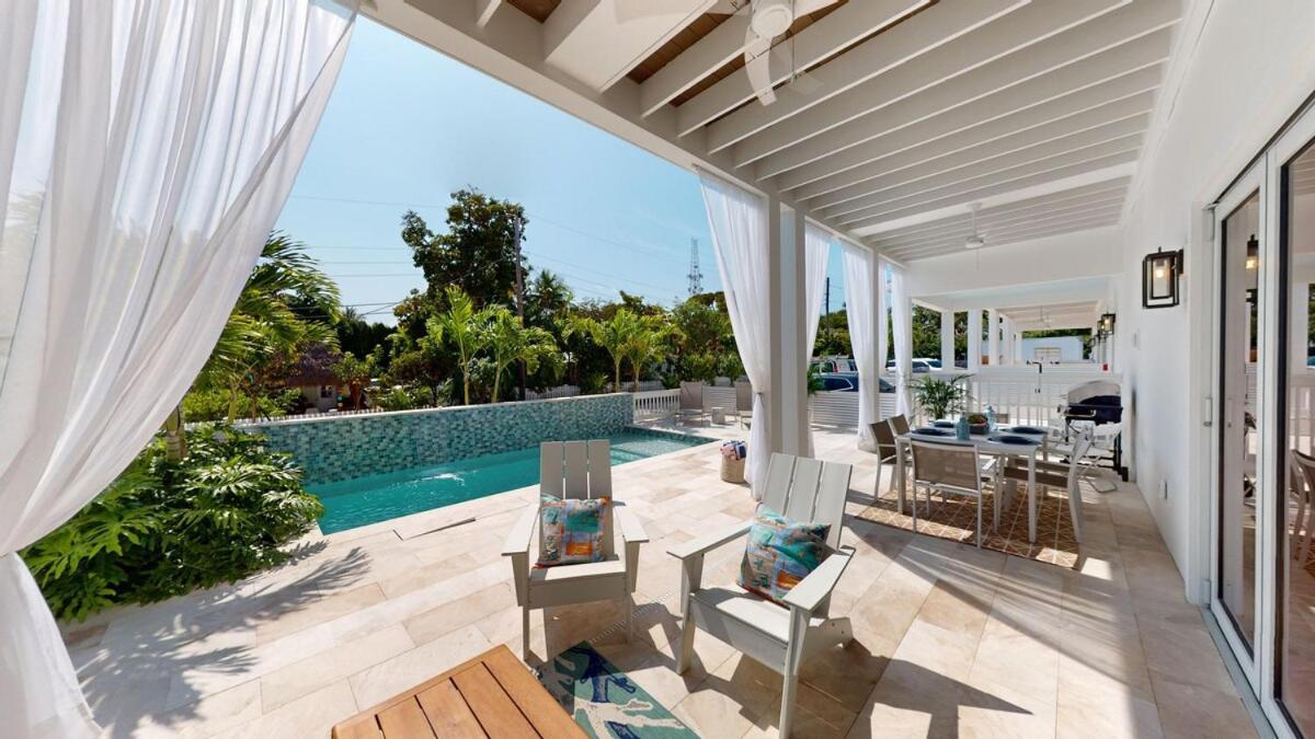 Seaside Sanctuary In Villa Islamorada