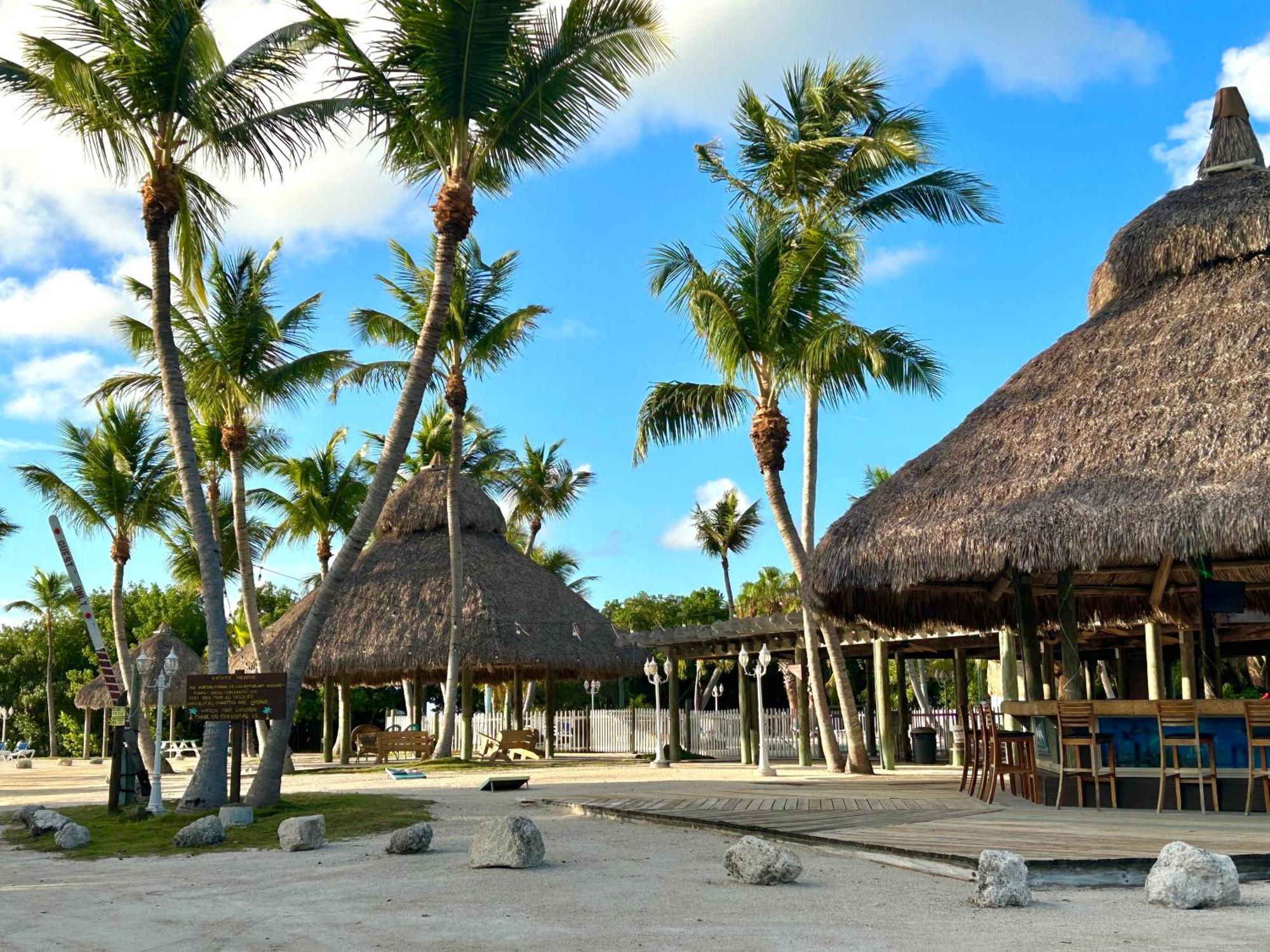 Coconut Cove & Marina Inn 2*