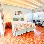 The Ocean View Inn